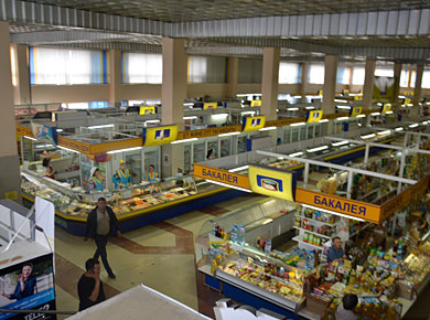 Центральный рынок Кокшетау известен покупателям Акмолинского района Казахстана благодаря большому выбору и качеству свежего мяса, молочных продуктов, овощей и фруктов. 